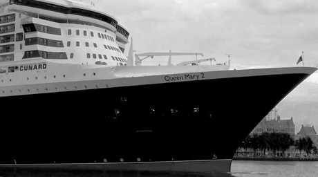 RMS Queen Mary 2