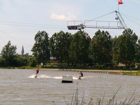 ACTIE Surfplas Naaldwijk nr 2 24 juni 2011