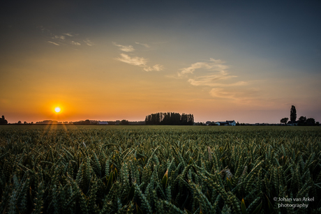 20180627_zonsondergang Zennewijnen_1943