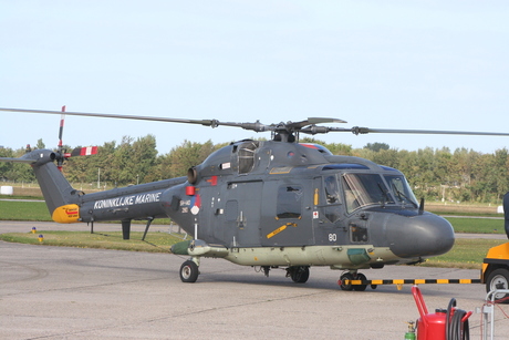 Lynx op weg naar de hangar