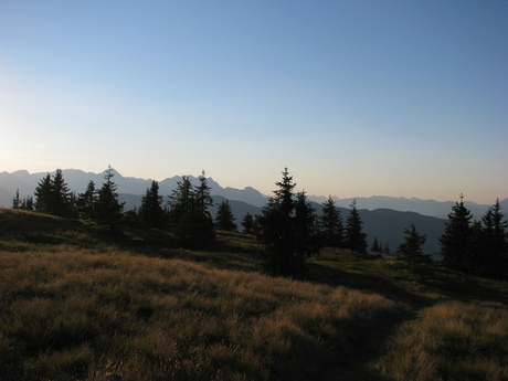 berglandschap bij avondlicht