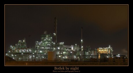 Botlek by night (HDR panorama)