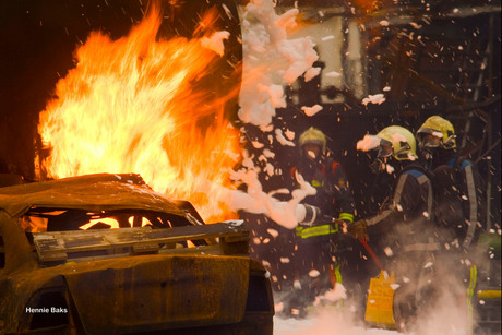 Brandweeroefening op Maasvlakte 1 FALCK