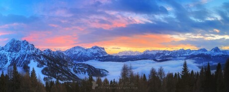 Zonsondergang in de Dolomieten panorama
