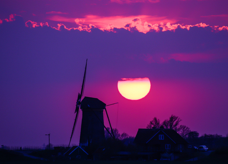 Zonsondergang Rijpwetering