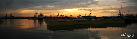 Dawn in Rotterdam
