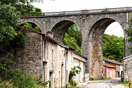 Old railroad bridge (France)