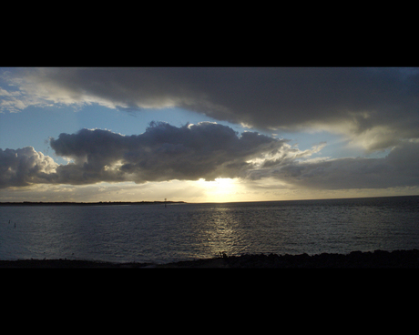 Zondsondergang bij de Brouwersdam