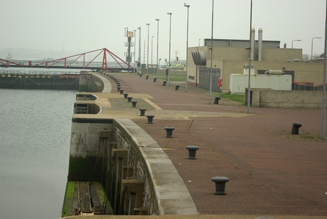 Kleine sluis IJmuiden