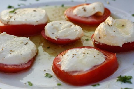 Mozzarella op tomaat