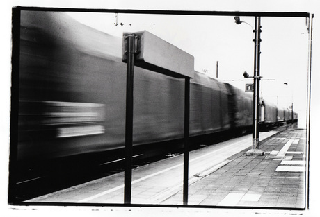 voorbijrijdende trein