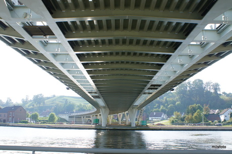 Onderzijde brug over Albert Kanaal Kanne/Riemst