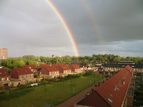 Een regenboog bfijft mooi