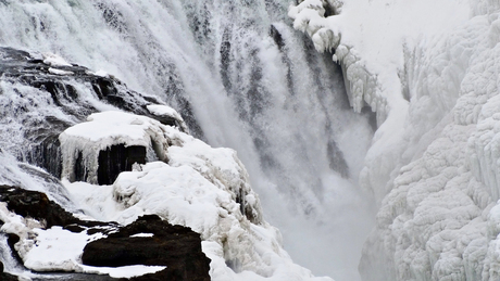 Bevroren waterval