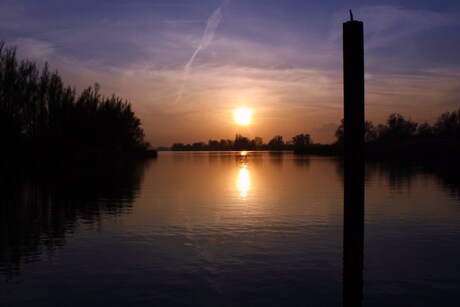 Zonsondergang Biesbosch