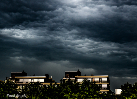 Onweer en bewolking 5-6