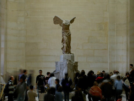 Winged Victory of Samothrace uit de hand