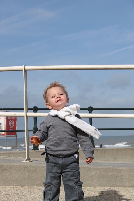 In het zonnetje op Scheveningen