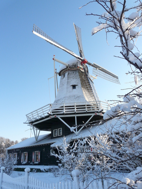 Molen in winterse sferen