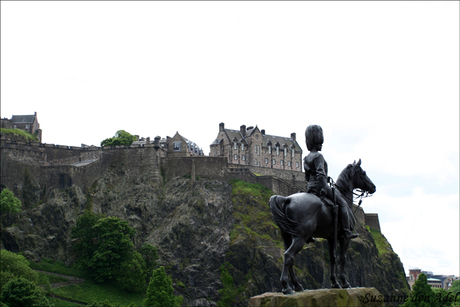 Standbeeld en Edinburgh Castle