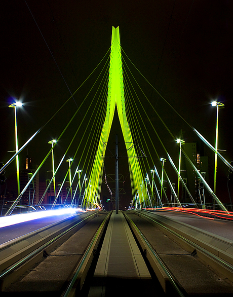 Erasmusbrug 'gele trui'