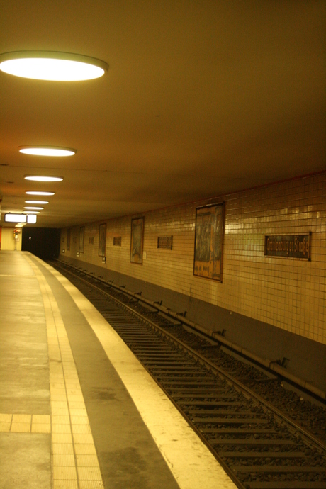 underground metro in berlijn