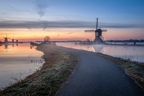 path through windmill city