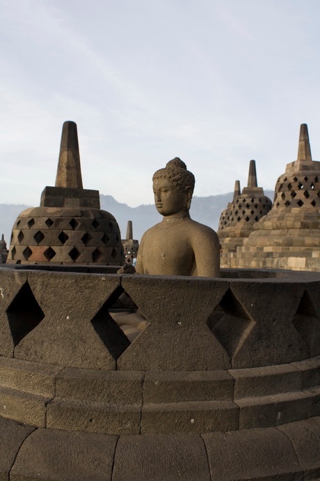 Zonsopkomst bij Borobodur