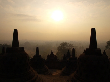 Borobudur bij zonsopgang