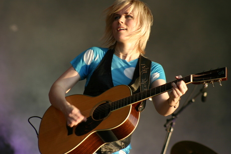 Ilse de Lange op Bevrijdingsfestival Overijssel 2008