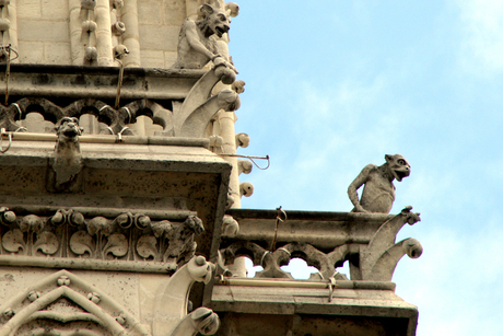 Gargoyles en waterspuwers