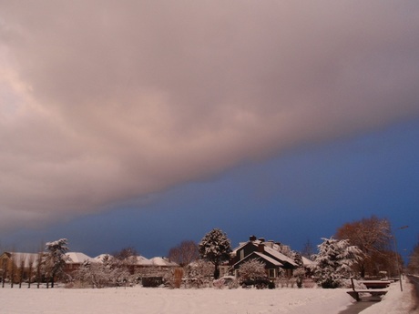 Dreigende sneeuwbui.