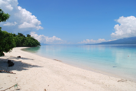 Strand van Kulor (Saparua - pantai Kulor)