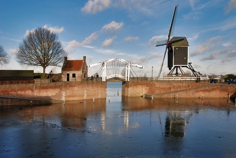 Het bruggetje en de molen