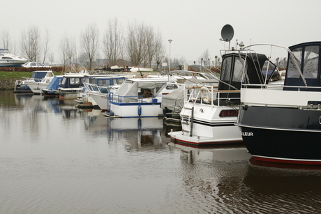 In de haven