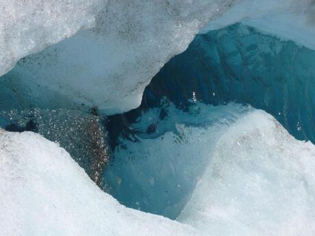 Columbia icefield 1