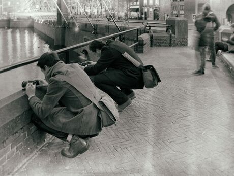 Roeien met de riemen . . .