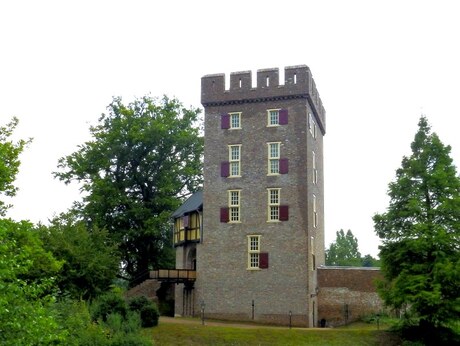 kasteel Daelenbroeck...