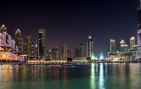 Dubai by night.jpg