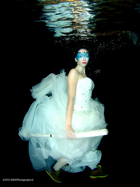 Trash the Dress - A girl with a mission
