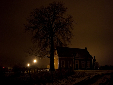 Huis in nacht
