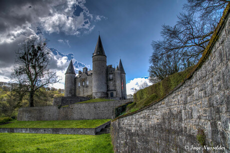 Chateau de Vêves