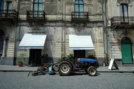 Shopping trip, Sicilië