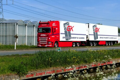 P1270983  TRUCK TIME    Zoom Zomer Pauze    Scania LZV  Geranco  28 april 2025  