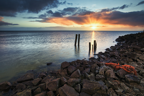 Zonsopkomst aan het IJsselmeer