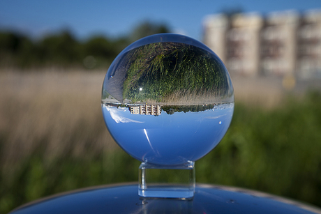 Makkum in een bolletje