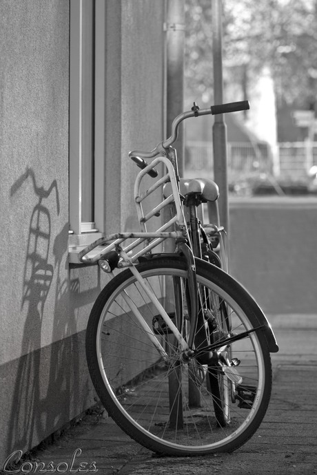 The empty bicycle tires