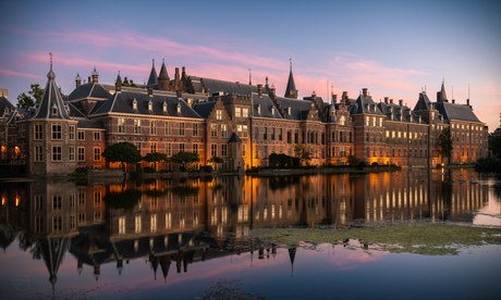 Binnenhof aan de buitenkant 