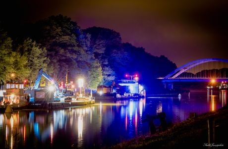 Twentekanaal bij nacht