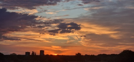 Sunset above the city of Apeldoorn 